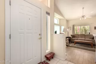 Photo #2: 6815729 Listing