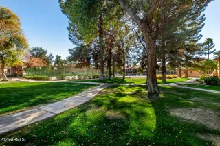 Photo #4: 6815835 Listing