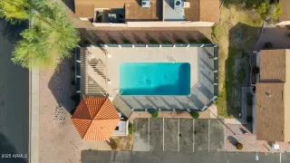 Photo #6: 6816197 Listing 