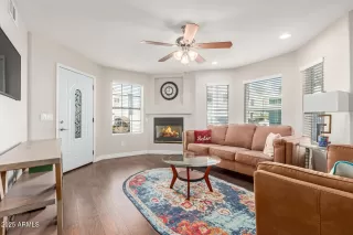 Photo #2: 6816262 Listing