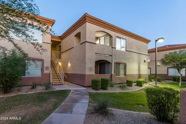 MLS: 6816660 Condo For Sale