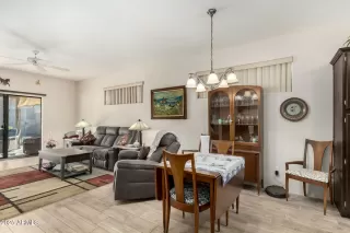 Photo #5: 6816709 Listing 