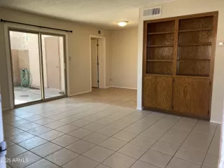 Photo #1: 6816812 Listing