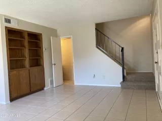 Photo #2: 6816812 Listing