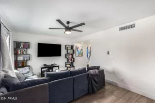 Photo #3: 6816839 Listing