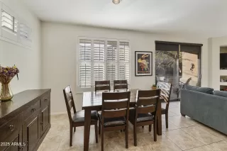 Photo #5: 6816910 Listing