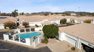 Photo #1: 6816932 Listing 