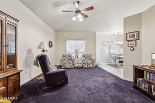 Photo #4: 6816932 Listing 