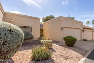 Photo #2: 6817785 Listing