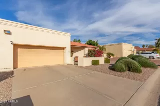 Photo #1: 6818416 Listing