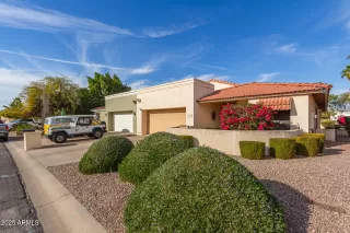 Photo #3: 6818416 Listing