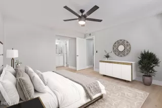 Photo #2: 6818515 Listing 