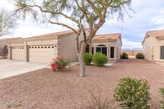 Photo #6: 6819093 Listing 