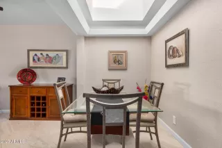 Photo #4: 6819122 Listing