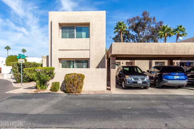 MLS: 6819330 Condo For Sale