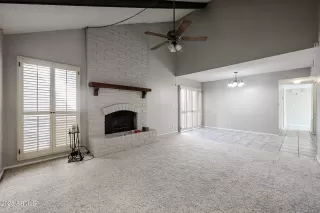 Photo #2: 6819729 Listing