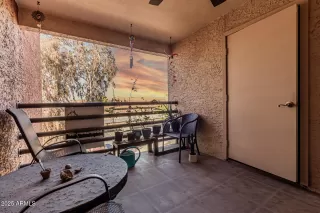 Photo #2: 6819822 Listing 