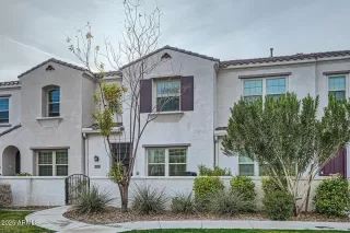 Photo #2: 6819929 Listing 