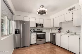 Click for more information on MLS # 6819955 : 2442 E UNIVERSITY DRIVE#6 More Details about MLS # 6819955 : 2442 E UNIVERSITY DRIVE#6
