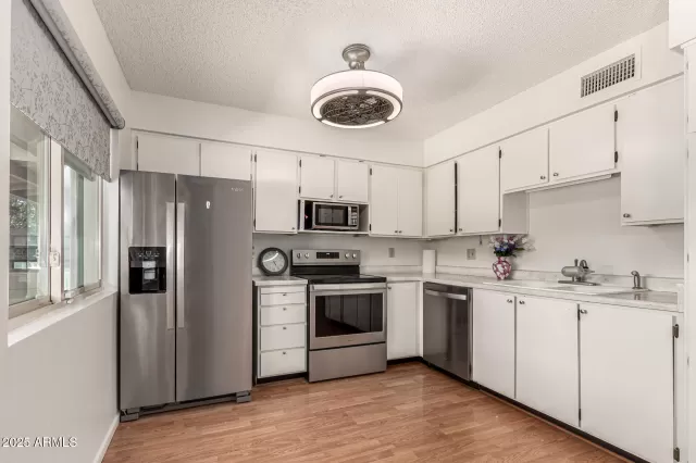 MLS: 6819955 Condo For Sale