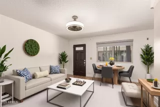 Photo #6: 6819955 Listing 