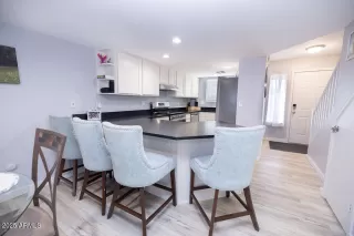 Photo #4: 6820159 Listing 