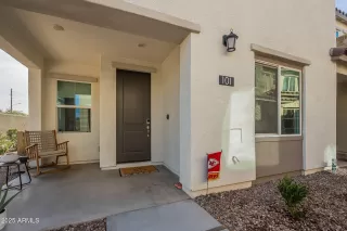 Photo #2: 6820259 Listing 