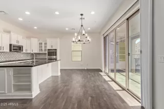 Photo #4: 6820586 Listing 