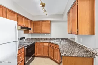 Photo #1: 6820676 Listing