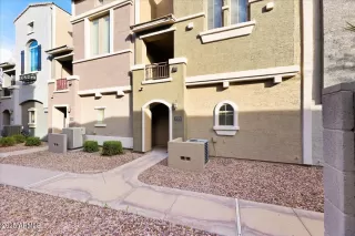 Photo #1: 6820686 Listing