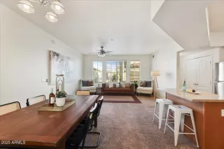 Photo #4: 6820686 Listing