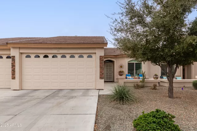 MLS: 6820718 Condo For Sale