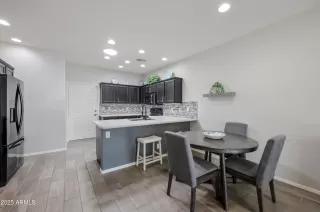 Photo #1: 6820718 Listing 