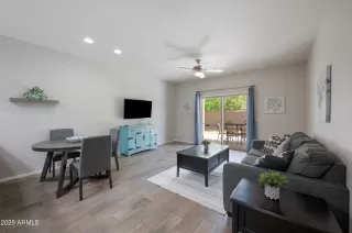 Photo #3: 6820718 Listing 