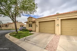 Photo #2: 6820795 Listing