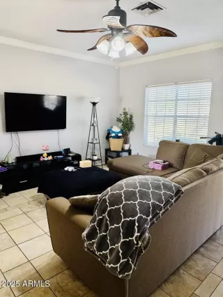 Photo #2: 6820853 Listing 