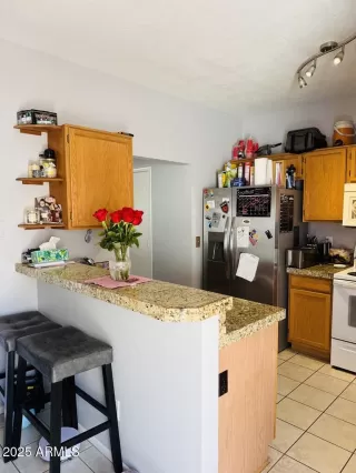 Photo #6: 6820853 Listing 