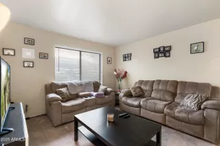 Photo #6: 6821009 Listing