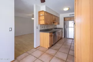 Photo #5: 6821122 Listing 