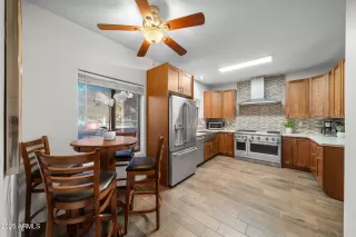 Photo #6: 6821523 Listing 