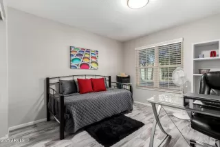 Photo #5: 6821690 Listing