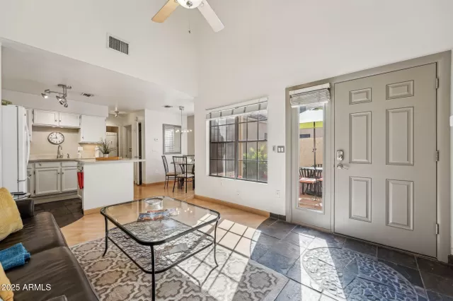 MLS: 6822005 Condo For Sale