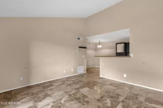 Photo #2: 6822014 Listing 