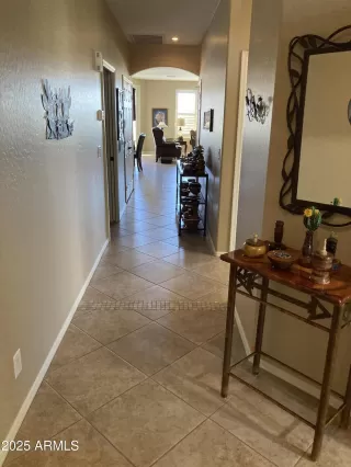 Photo #3: 6822122 Listing