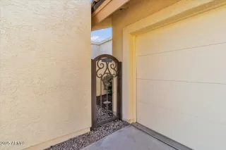 Photo #2: 6822301 Listing