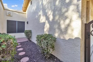 Photo #4: 6822301 Listing