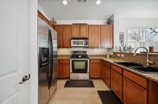 Photo #1: 6822531 Listing 