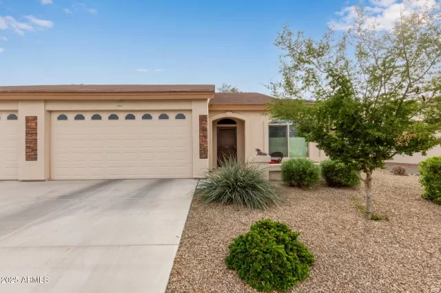 MLS: 6822548 Condo For Sale