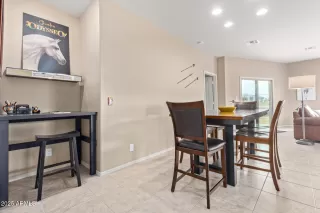 Photo #5: 6822548 Listing