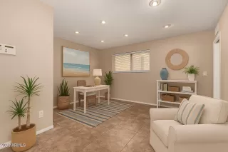 Photo #6: 6822565 Listing 